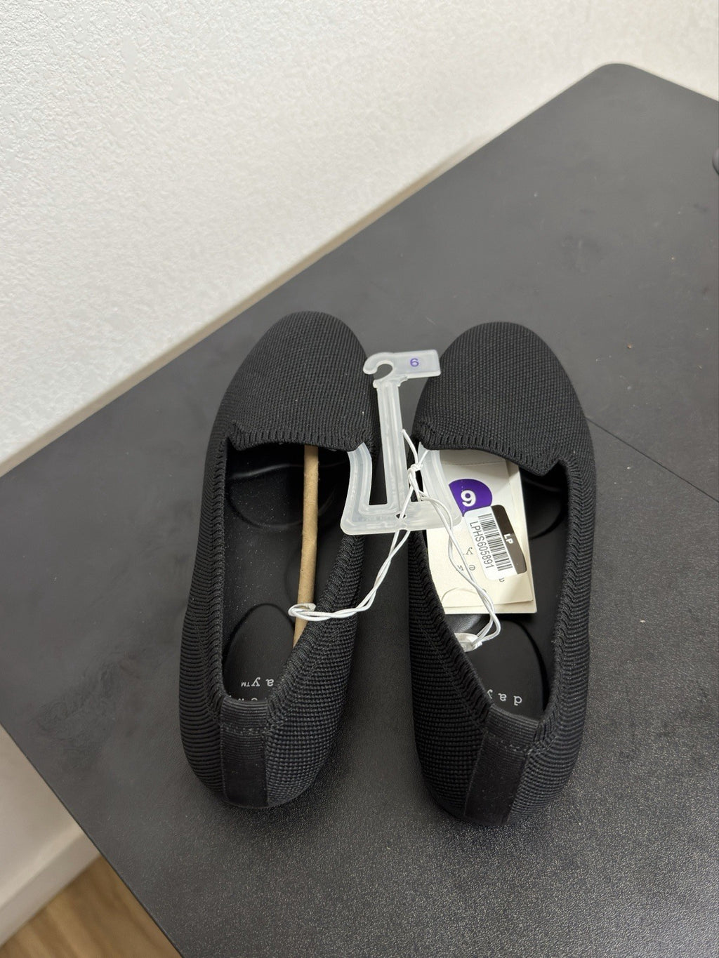 a new day flats 6 B.9