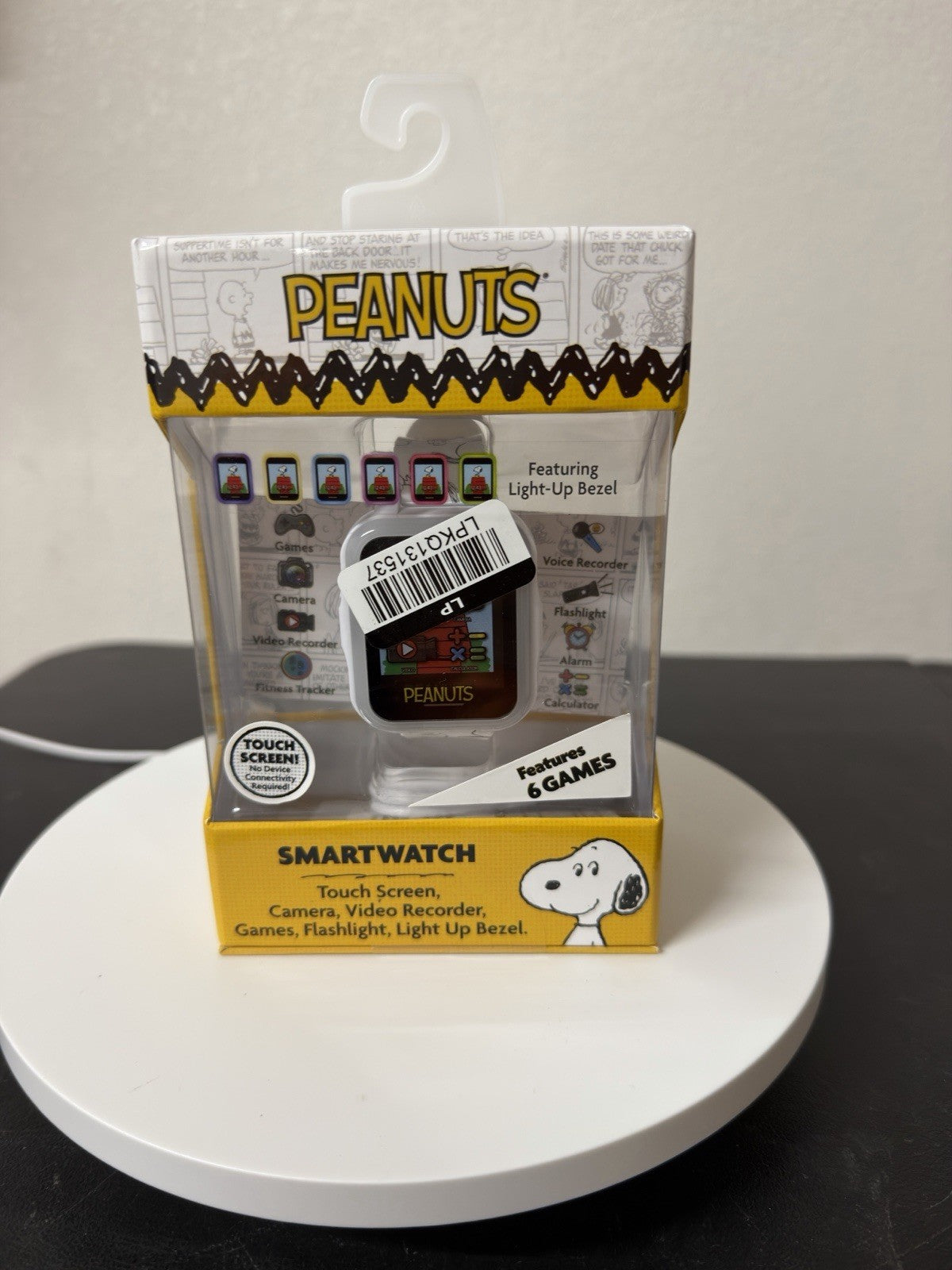 Kids 6+ Peanuts Smartwatch Camera Video Games 10 Interactive Features NIB