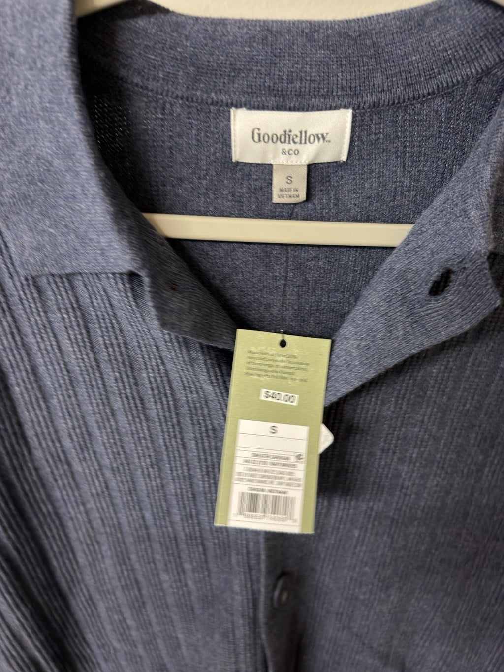 goodfellow sweater cardigan Small B.8