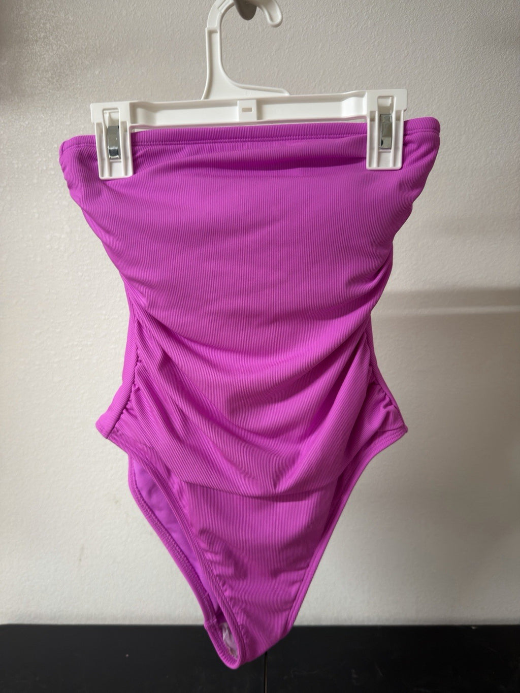shade and shore swimsuit Small B.5
