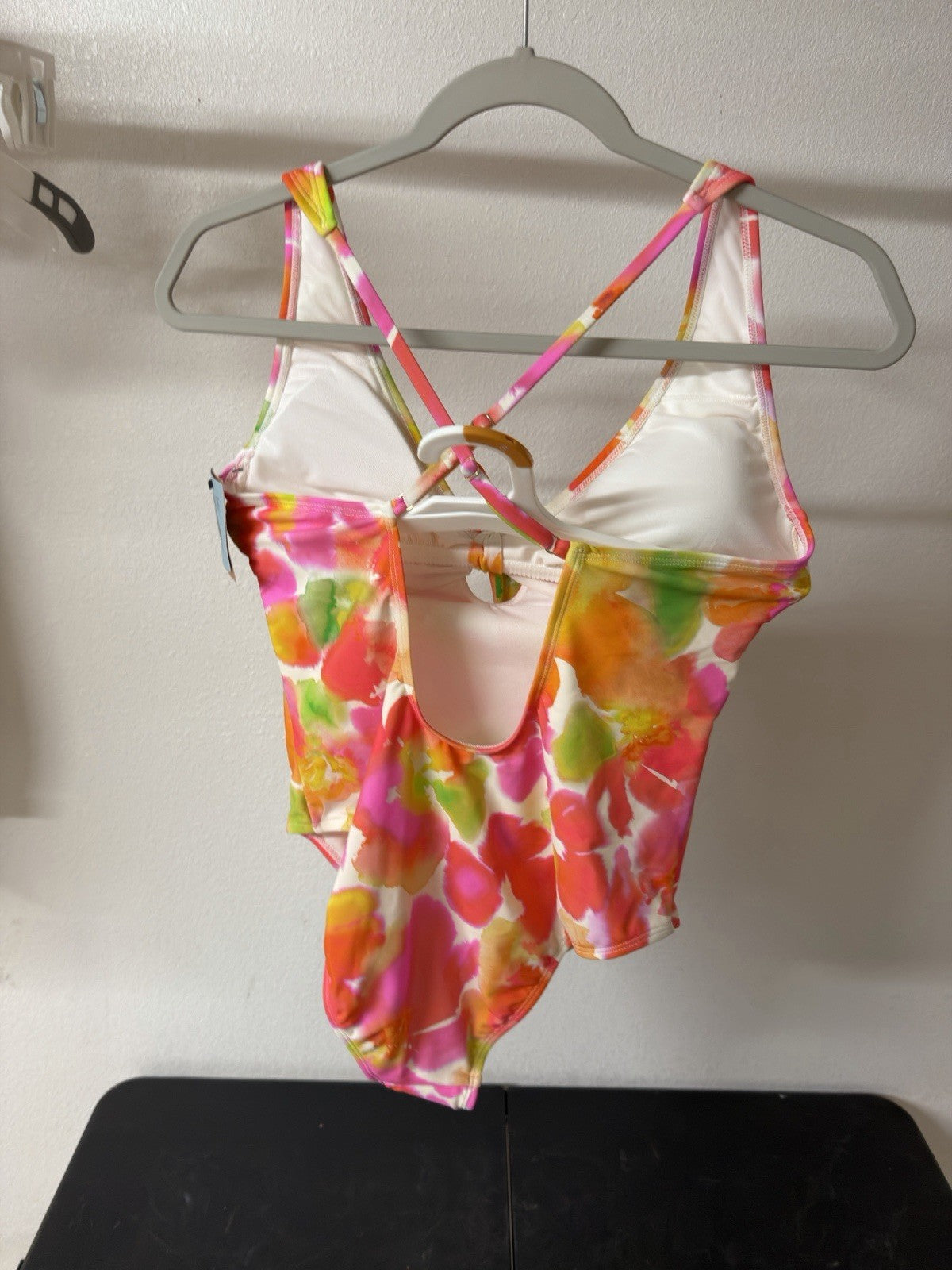 shade and shore swimsuit medium B.5