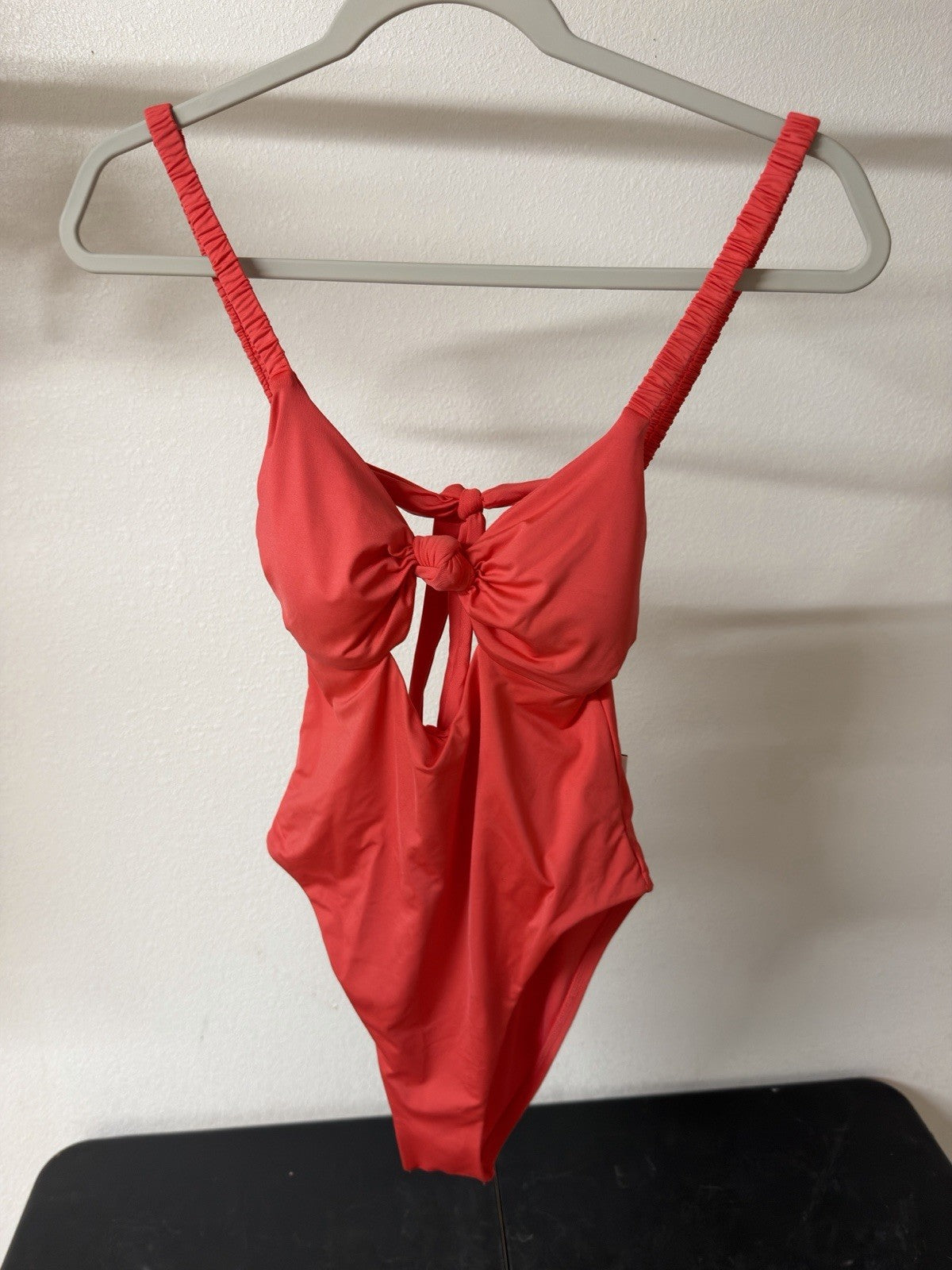 vitamin a swimsuit one piece Medium B.5