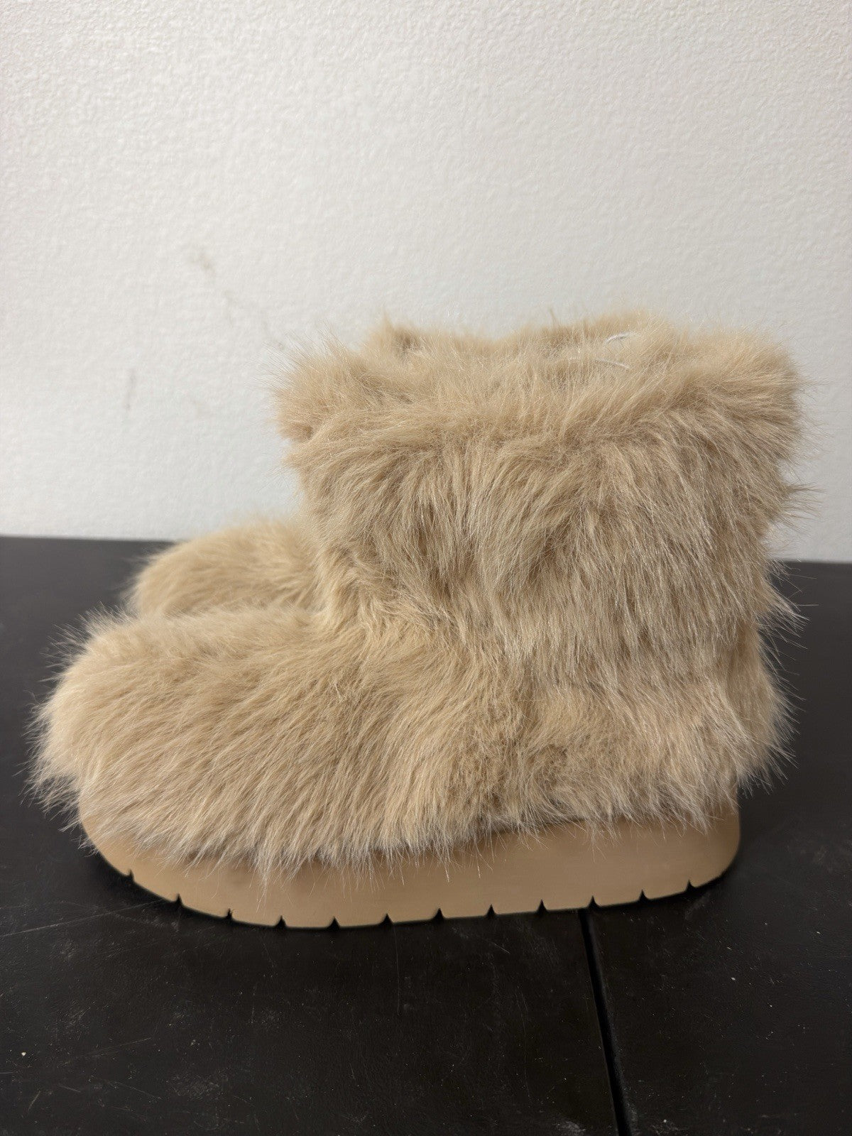 A NEw Day New Boots Size 9. B.7