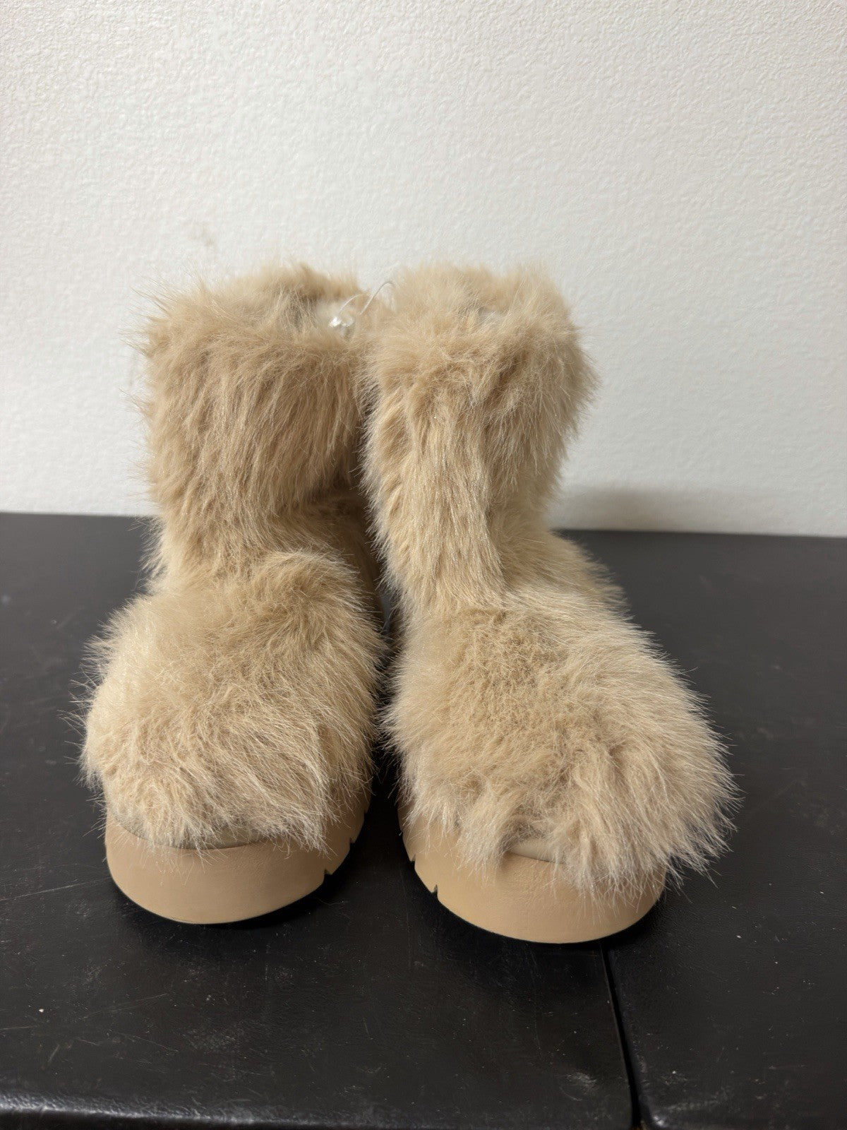 A NEw Day New Boots Size 9. B.7