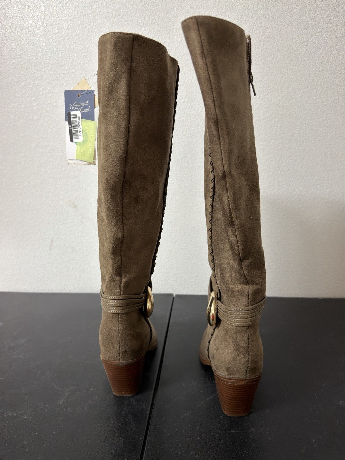 universal thread shoes Rio Whip Boots Size 8.5 B.7