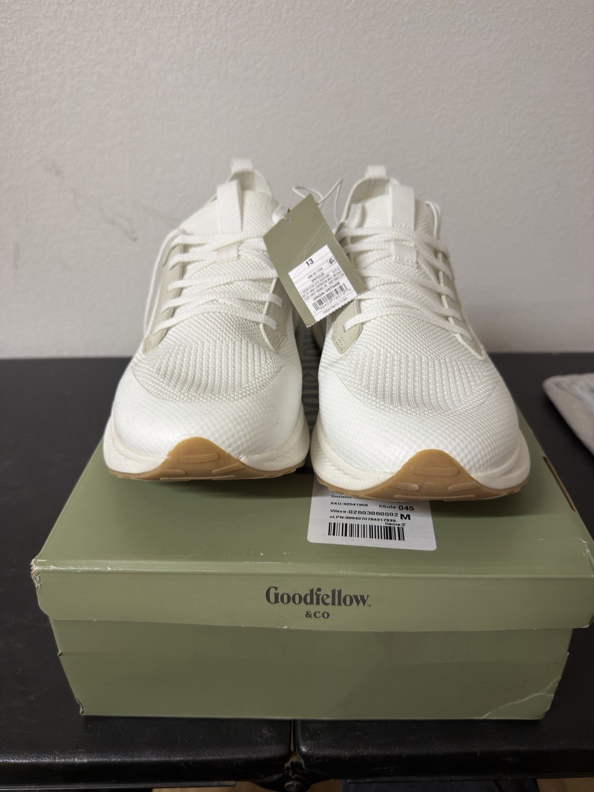Goodfellow Lee Sneakers Size 13 B.6