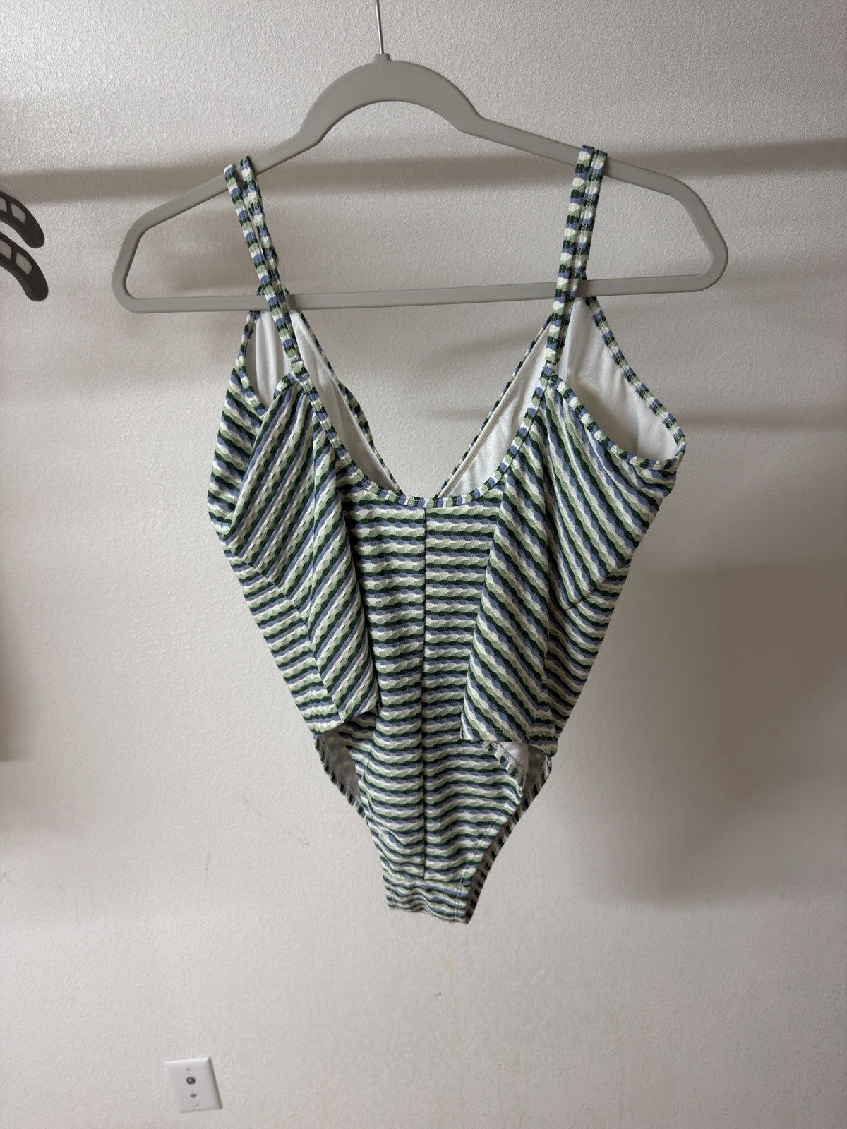 shade and shore swimsuit xl B.5