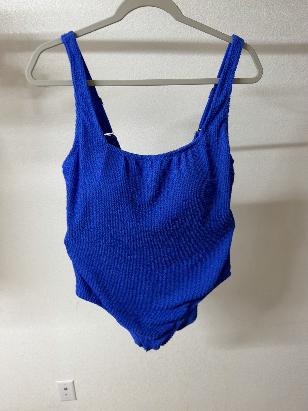 shade and shore swimsuit 17 B.5