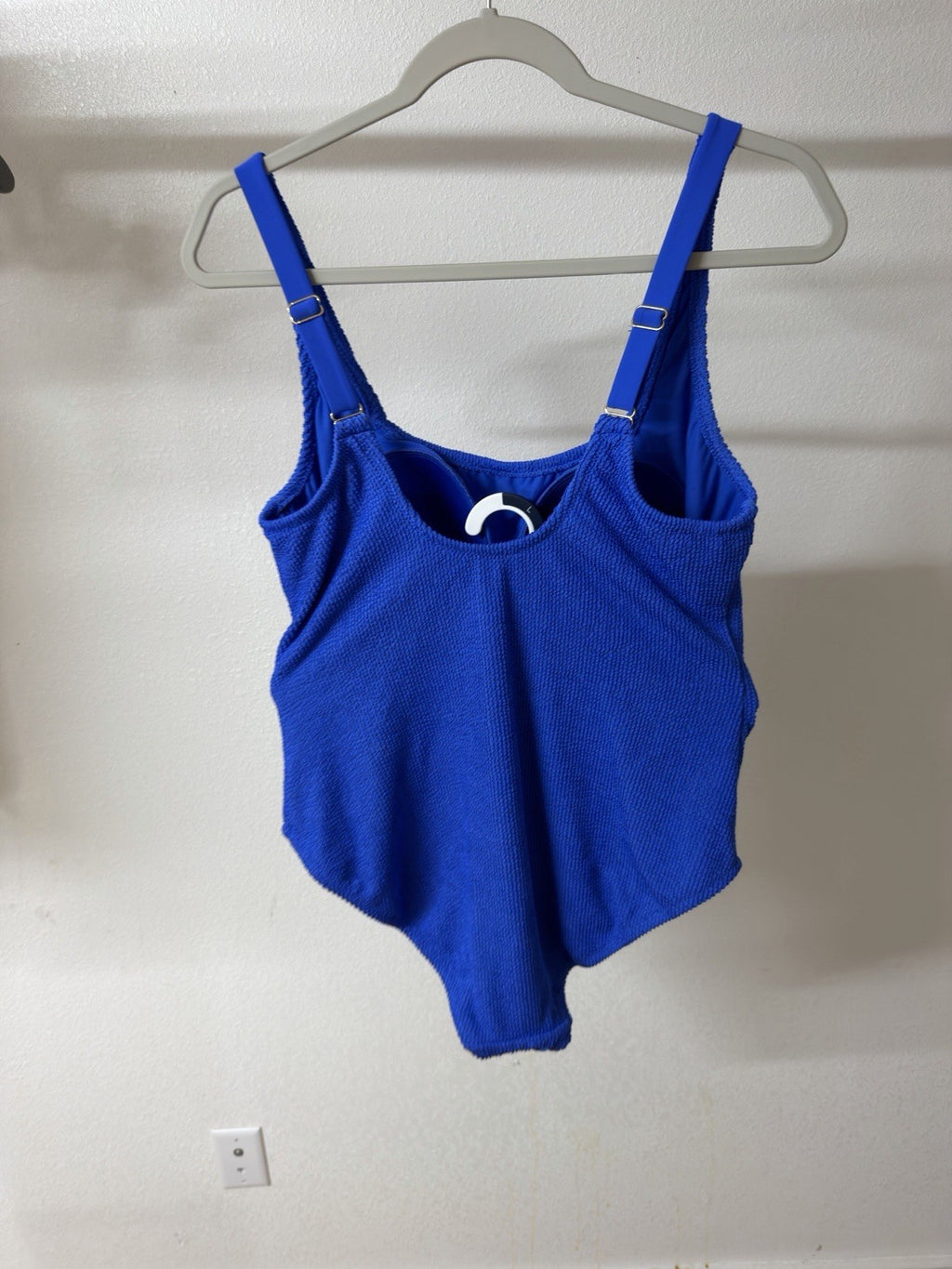 shade and shore swimsuit 17 B.5