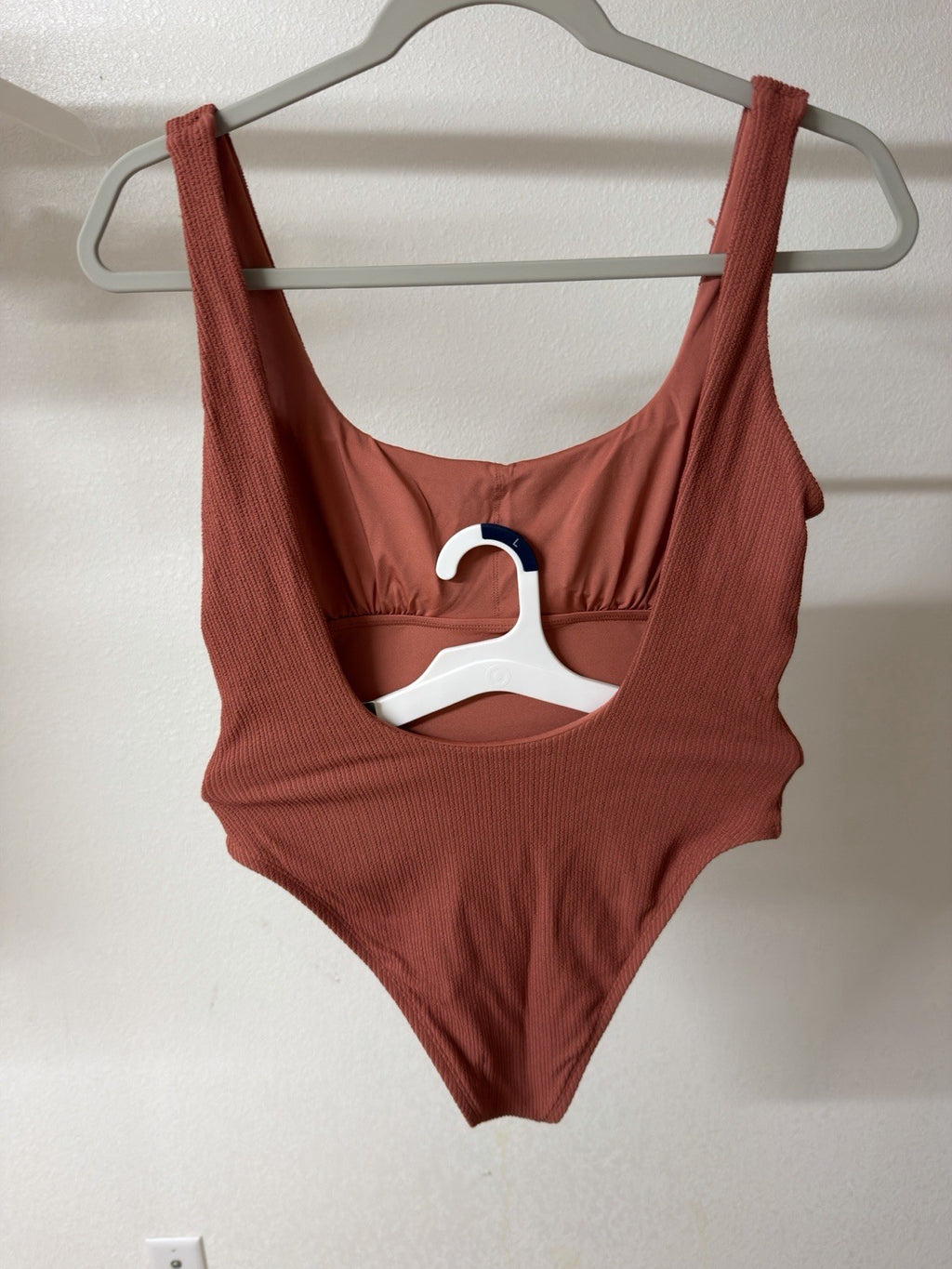 vitamin a swimwear one piece Large B.5