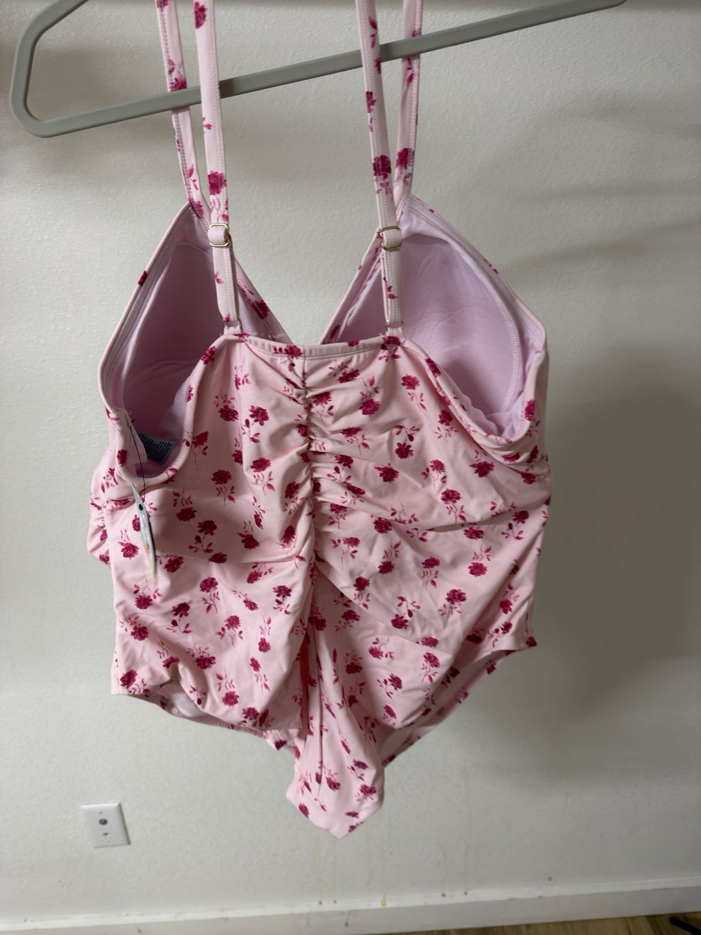 shade and shore swimsuit 24 B.5