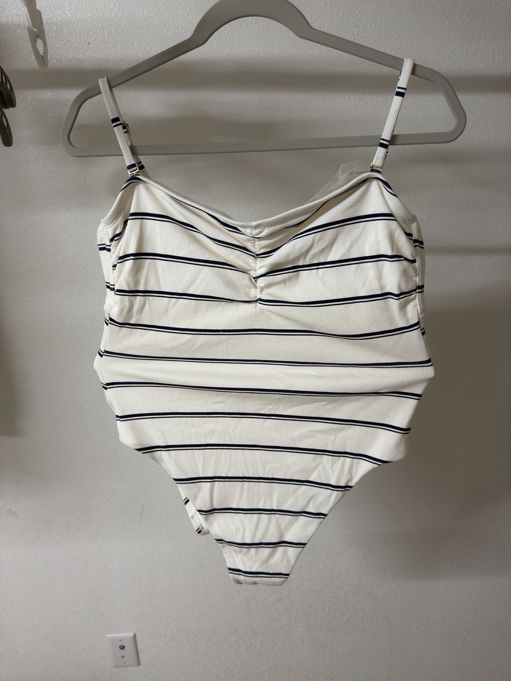 shade and shore swimsuit xl B.5