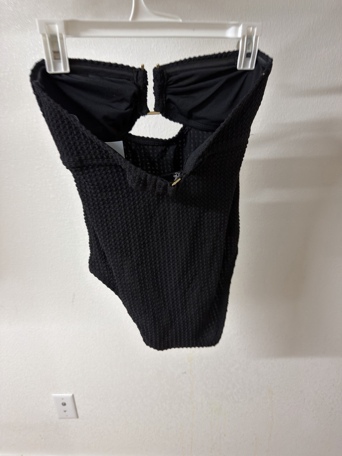 shade and shore swimsuit medium B.5