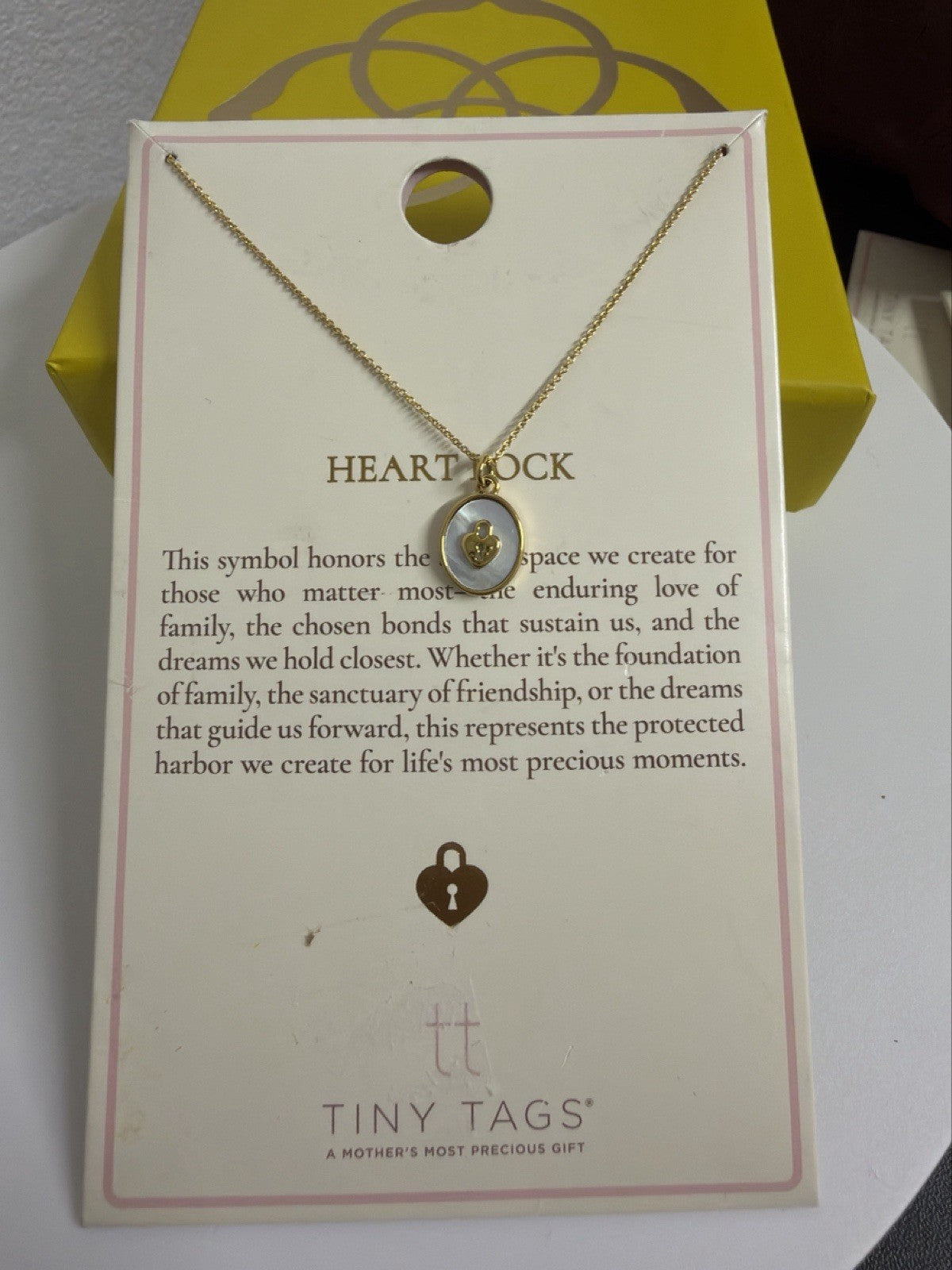 Tiny Tags  Heart Lock B.4