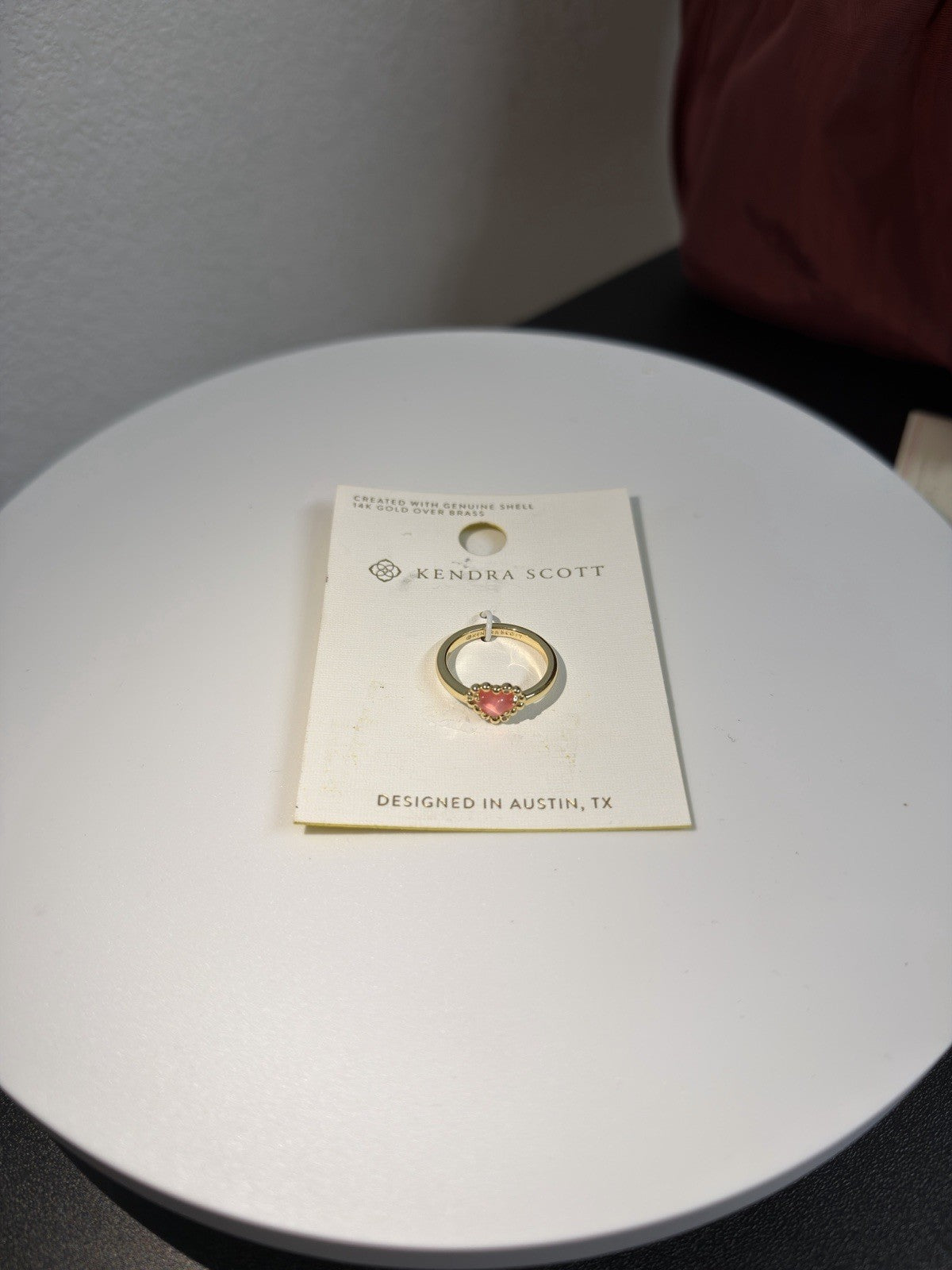 kendra scott ring size 8 B.4