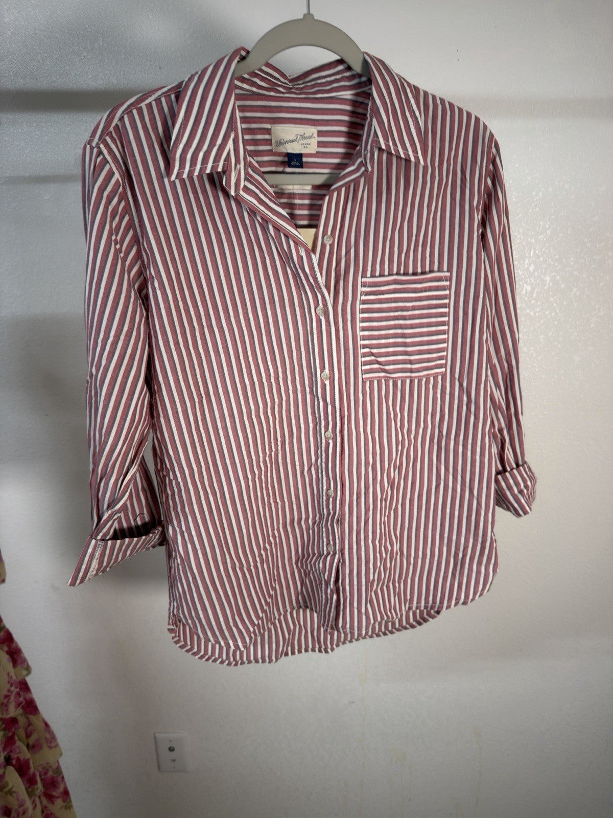universal thread shirts for women Small B.3