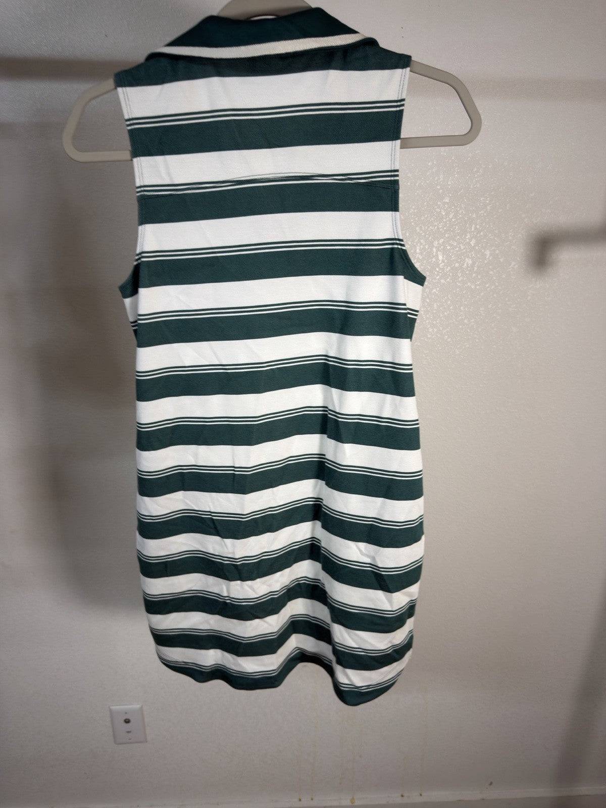 all in motion sports dress Small B.3