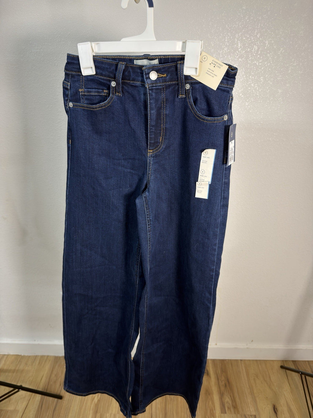 universal thread jeans Wide Leg 6 B.3