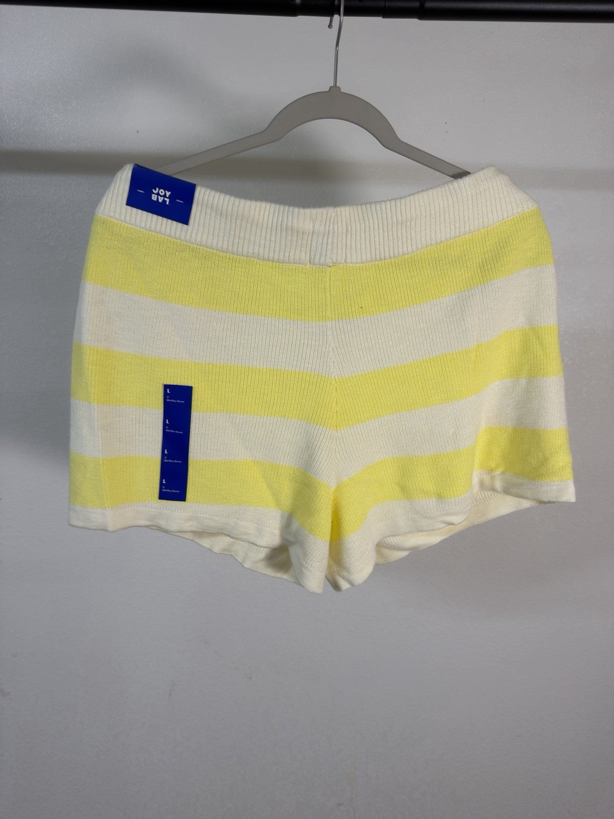 joy lab Mid-rise Shorts large B.1