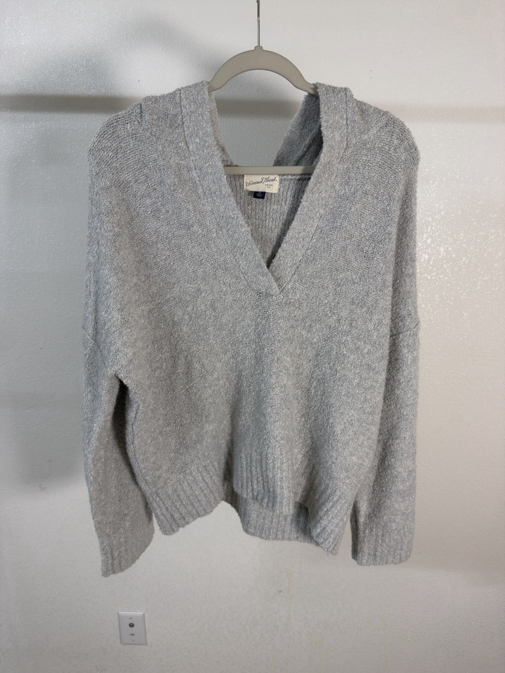universal thread sweatshirt women medium B.2